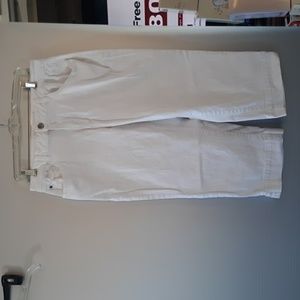 Fashion Bug Size 12 Jean Capri (SKU 420)